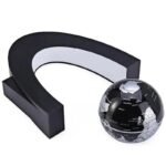globus lewitujacy z czarna metalowa podstawa i nowoczesnym designem 972 1